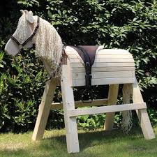 Das Holzpferd Duo Princess Mit Holzpony Buttjer Holzpferd Holzpferd Bauen Holzpferd Selber Bauen