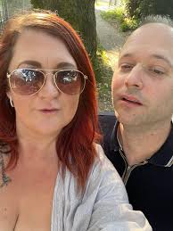 Can 1 of you amazingly talented people faces swap a mate face for Hanson  from Scary movie 2 please. Many thanks in advance.