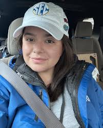 Amanda Henderson (@amandasreports) • Instagram photos and videos