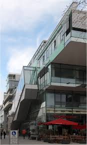 Through a series of studies, behnisch architekten have investigated various options to explore the potential for a livelier quarter and a more attractive neighborhood for potsdamer platz. 2002 Behnisch Haus Krefeld Fotos Architektur Startbilder De