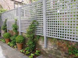 Maybe you would like to learn more about one of these? You Need To Build A Diy Privacy Trellis How To Build It Diy Garden Trellis Outdoor Trellis Metal Garden Trellis