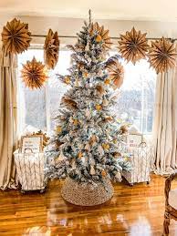 Farmhouse Christmas Tree Decorations 16 Farmhouse Christmas Tree Decor Ideas To Recreate For The Holidays Real Homes