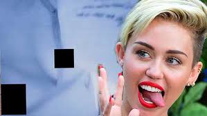 Sex & the City 2' Trailer -- Now With Aidan & Miley