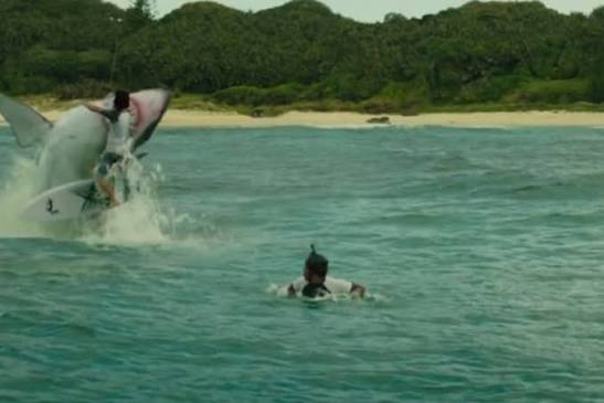 MOVIE REVIEW: THE SHALLOWS - Culver City Observer