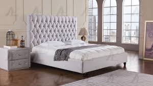 The entire bed will come in 1 box. Light Gray King Size Bed Fabric Tufted Headboard American Eagle B D060 Ae B D060 Ek