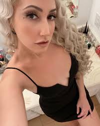 Sheryl Madison (@redbottomcigar) • Instagram photos and videos