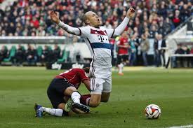 Bundesliga is the official name of the league but sometimes it is also called. Bayern Munich Benefit As Bundesliga Suffers From Referee Bias In Hannover Win Bleacher Report Latest News Videos And Highlights