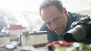 GetCreativeWithPorsche: recreating iconic images with Lego