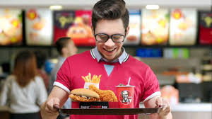 Kfc 推出超值套餐（super jimat box）!炸鸡+汉堡包／nuggets／wedges／cheezy twister +薯条+饮料只需要rm8.40起! Super Worth It Super Jimat Box Youtube