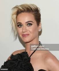 Todd Marriott's Instagram, Twitter & Facebook