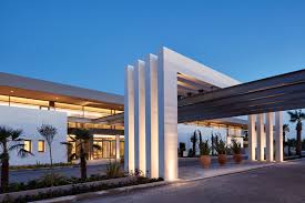 Find a list of beautiful and unique locations, including resorts, golf courses, and even a safari! Book Your Wedding Day In Tui Sensatori Atlantica Dreams Resort Spa