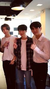 1481 likes · 2 talking about this. Hwiyoung Chani Taeyang Sf9 Maknae Line Sf9 Taeyang Fnc Entertainment