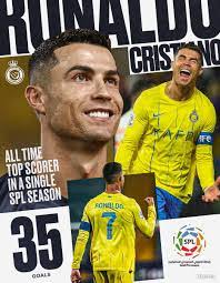 Amir Mora's Instagram, Twitter & Facebook