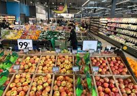 Amazon Fresh Grocery Store Opens At Irvine Market Place Fresh Groceries Fresh Grocery Store Grocery Store