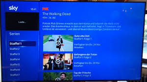 Und zwar so, dass die gesetzliche überweisungsfrist eingehalten wird. Pay Tv Sky Q Kommt Auf Apple Tv Und Samsungs Smart Tvs Golem De