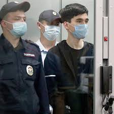 Jun 08, 2021 · после он вернулся к зданию с силовиками, когда из него выходил стрелок ильназ галявиев. Direktor Kazanskoj Gimnazii Rasskazala Ob Ustroivshem Strelbu Galyavieve Moskva 24 13 05 2021
