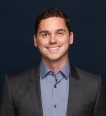 Tony Tompson's Instagram, Twitter & Facebook