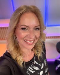 Lidia Cabrera's Instagram, Twitter & Facebook