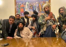 Los talibanes, agregó natiq, no quieren la renuncia (del presidente de afganistán, ashraf ghani) ni el alto el fuego ni un gobierno interino, . Pyewewmd Uz64m