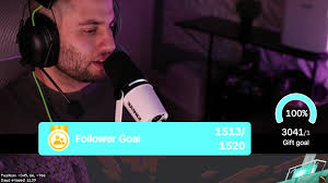 Candace Swift (@flwerpe) er LIVE