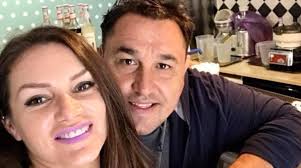 Petronel Corduneanu și Alina Filip construiesc un bloc de locuințe în  centrul Iașului, în apropiere de Colegiul „Octav Băncilă”! Fostul prefect a  fost dus la notariat să semneze acordul