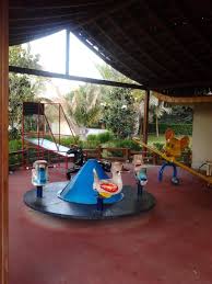 Aber man findet dort auch ganz normale straßen und häuser, so wie in den kleineren städten. Linker Teil Miniclub Spielplatz Hotel Royal Dragon Evrenseki Holidaycheck Turkische Riviera Turkei