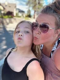 Oh my, yesterday's rainy day gave way to a sunny surprise, but my skin  didn't quite appreciate the sudden change in weather! Quinn walked away  glowing and well now, I'm sporting a