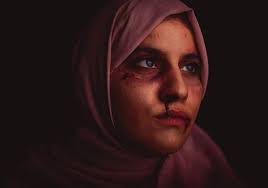 سادنا عنف جلسة تصوير ل alclaturria سناء مع منظمة y peer لحملة ضد العنف الاسري ترقبوا باقي الصور p instagram pictures photography instagram