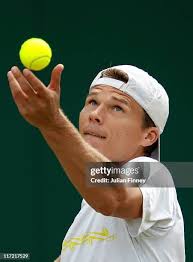 Peter Luczak's Instagram, Twitter & Facebook