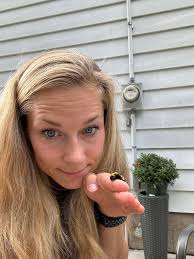 What is causing bumblebees to die near my porch in Eastern Washington?