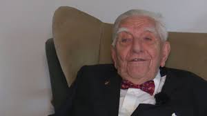 102-Year-Old D-Day Veteran Awarded France's Highest Honour