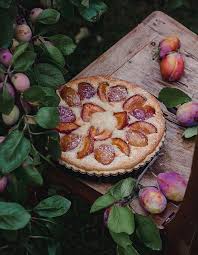 Rezept Frangipane Mit Pflaumen Rezept Rezepte Lebensmittel Essen Komisches Essen