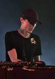 Find the perfect joel thomas zimmerman aka deadmau5 stock photos and editorial news pictures from getty images. Deadmau5 Wikidata