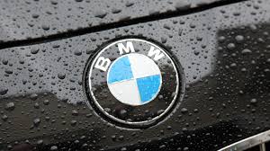 Follow us for regular updates on awesome new wallpapers! Bmw Car Logo Wallpaper Pictures Bmw Logo On Car 3259472 Hd Wallpaper Backgrounds Download