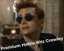 UND DER (EIGENTLICHE) GEWINNER DES CROWLEY'S LOOKS ELIMINATIONSPIELS  IST............. : r/goodomens