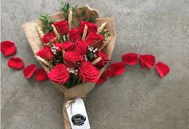 Cakes (germany) flowers (germany) valentine's day (germany) send gift to italy. 7 Florists In Kl For Flowers To Melt Her Heart This Valentine S Day Firstclasse