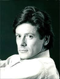 Dexter Mcgrowder's Instagram, Twitter & Facebook