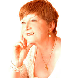 Olive Simpson (Soprano)