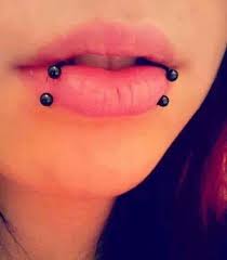 Snake Bites Lip Piercing Cool Piercings Piercing