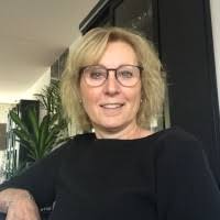 5 "Monique Meyer" profiles