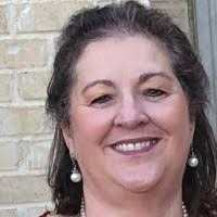 Lynnette Ashley's Instagram, Twitter & Facebook