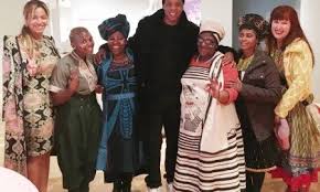 Chemisier longue femme robe femme voilée habits pour femme patron robe femme robe sans couture mode femme robe mode femme hijab robe d'intérieur tenue traditionnelle marocaine. 16 Des Tenues Les Plus Magnifiques De Ceremonies Africaines Afrizap