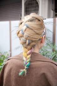 Street Style Around The World From Sydney To Tokyo Face Hair Hair Blog Beautiful Hair