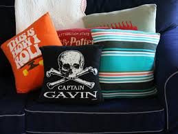 Big pillows 1500px x 1000px How To Make Throw Pillows Out Of Old T Shirts How Tos Diy