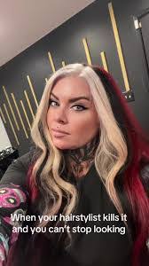 Daisy Monroe's Instagram, Twitter & Facebook