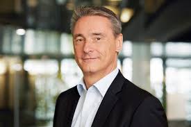 Martin Wiedemann EY Global Virtual Internal Audit (EY VIA) Activation Lead,  Cofounder of EY VIA