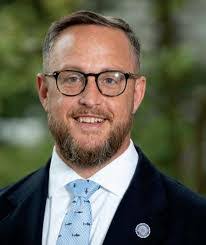 Roger Peterkin's Instagram, Twitter & Facebook