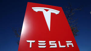 Zahlen sie nicht zu viel! Tesla Quarterly Earnings Fall Short But It Posts First Ever Annual Profit