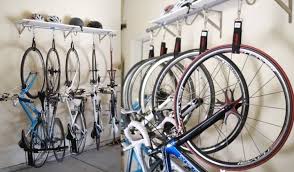 Fahrradhalterung Fur Wand Selber Bauen 30 Ideen Und Anleitung Kreativeideen Schublade Fahrradwandha Organisierte Garage Fahrrad Aufbewahrung Metallschuppen