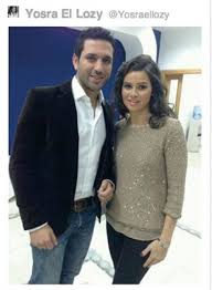 شاركت الفنانة يسرا اللوزي جمهورها ومتابعيها عبر حسابها الرسمي على موقع التواصل الاجتماعي إنستجرام صورة جديدة لها بالأبيض والأسود ضمن جلسة تصويرية لإحدى المجلات، استعرضت فيها جانبا مختلفا من شخصيتها أثناء حملها وتأثير الأمومة عليها. Ø§Ù„ÙÙ†Ø§Ù†Ø© ÙŠØ³Ø±Ø§ Ø§Ù„Ù„ÙˆØ²ÙŠ ÙˆØ²ÙˆØ¬Ù‡Ø§ ÙÙ†Ø§Ù†Ø© Ø¬Ù…ÙŠÙ„Ø© ÙˆÙ…Ù‡Ø°Ø¨Ø© Ø§Ø¬Ù…Ù„ Ø¨Ù†Ø§Øª